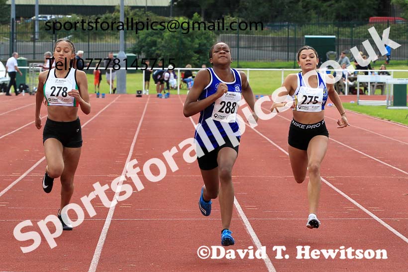 Girls under-15s 100 metres, 2023 Northern Under-13s, Under-15s and Under-17s, Middlesbrough.  Photo: David T. Hewitson/Sports for All Pics